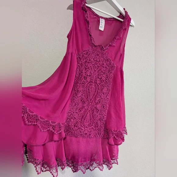 Free People Berry Fuchsia Crochet Lace Mini Dress Layered Hem Swing Dress 10 - Picture 3 of 15